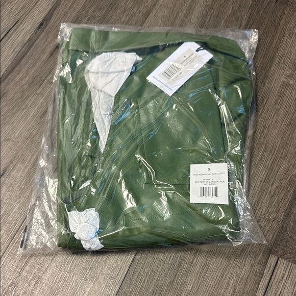 WeWoreWhat Green Faux Leather Overalls Small - Picture 3 of 9